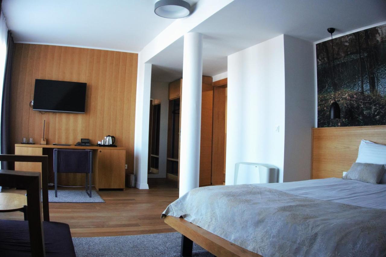 Hotel Palcich Čatrnja Esterno foto
